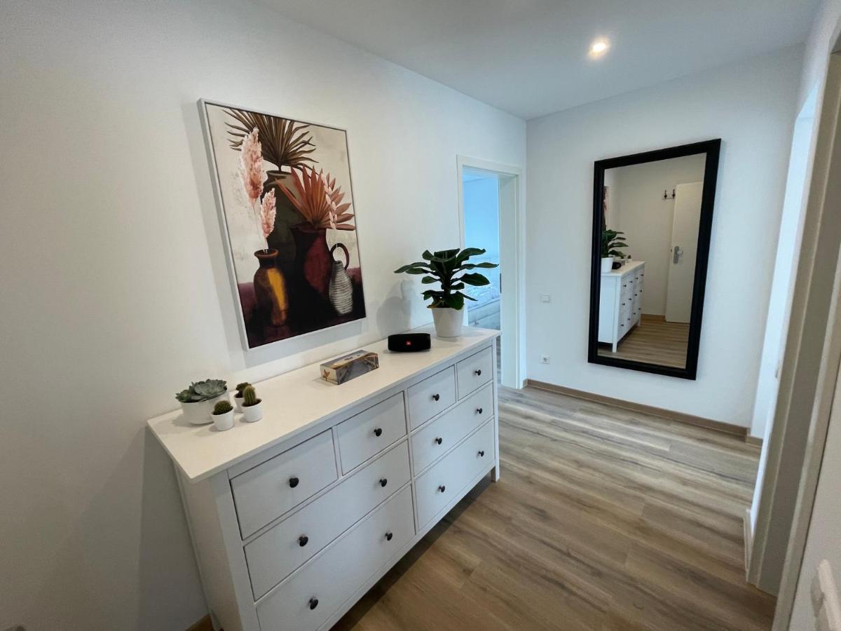 Neue Stilvolle 2-Zimmer Wohnung Im Zentrum Von Wolfsburg Eksteriør bilde